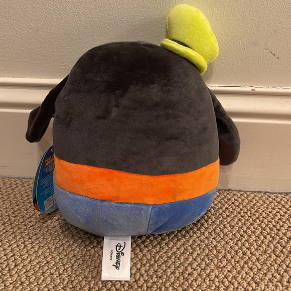 NWT 8” Goofy Disney Squishmallow - Picture 3 of 3